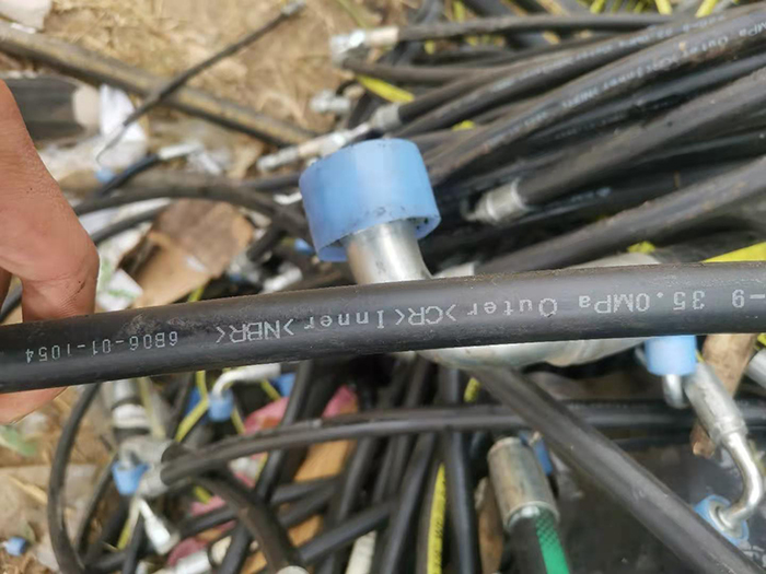 膠管回收價(jià)格的影響要素